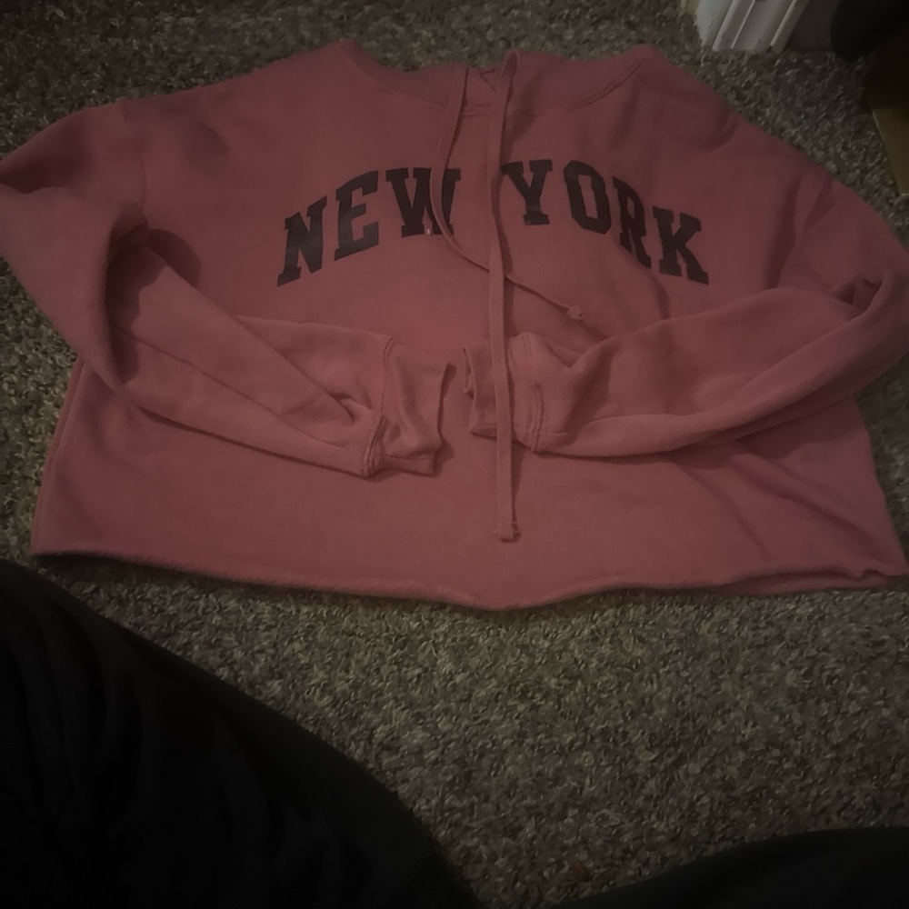 New york cropped hoodie
